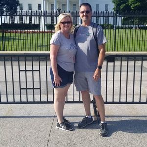 Meet your Posher, Laurie